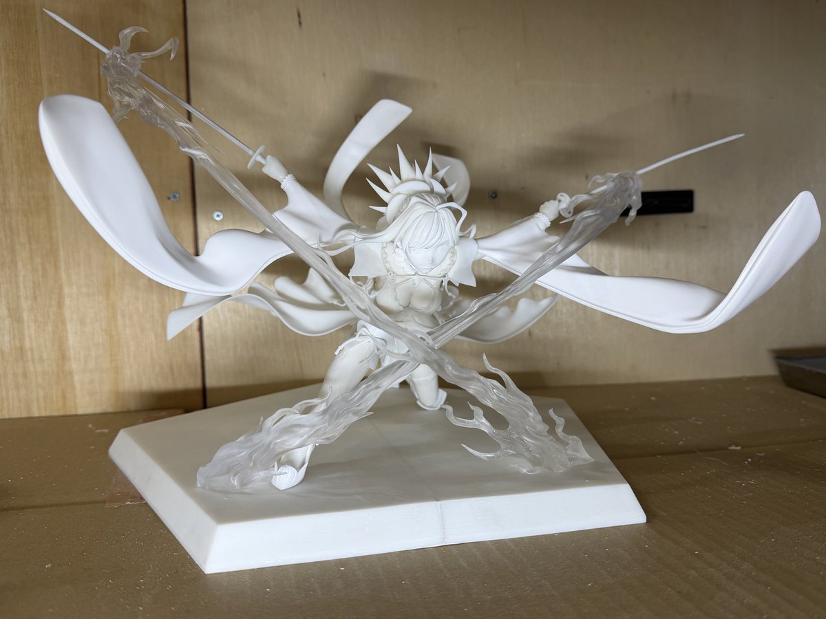 BooL_3d_factory's tweet photo. 仮組写真
細かいパーツの調整が大変すぎて芋虫のようなペースでここまで辿り着いたけど、なんとか明日から塗り始められそう、、、。

どう考えても1カ月くらい遅いですね。
残り5日。なかなか震えるシチュエーションですが、やるしかない！

#wf2026s
#fgo https://t.co/exAR7fgirM