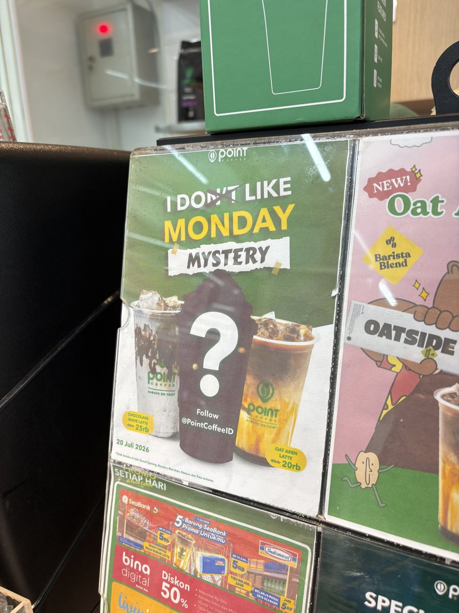 sandroloebis's tweet photo. Selain harga diskonnya, yang bikin seru adalah pilihan MISTERY dari menu itu sendiri. Jadi penasaran buat mampir, menu apa yang jadi pilihan di Senin itu. Dan hari ini, menu I Like Monday goes to Oat Aren Latte.

Good job, @pointcoffeeid 👏🏽☕️ https://t.co/KVjrSYbSx9