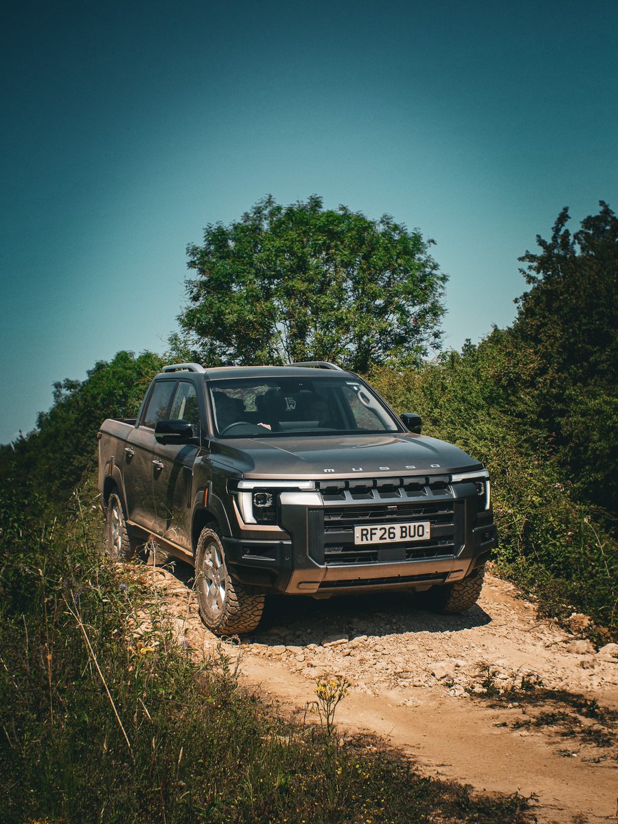 KGM_UK's tweet photo. Musso Rhino combines 4WD Low and a locking differential with improved ground clearance and 360° cameras, giving you the grip, clearance and visibility to take on the rough stuff with confidence. 🦏

Discover now: https://t.co/aF1fZFVOWc

#KGM #MussoRhino #EscapeConvention https://t.co/gWPTAGmLWR