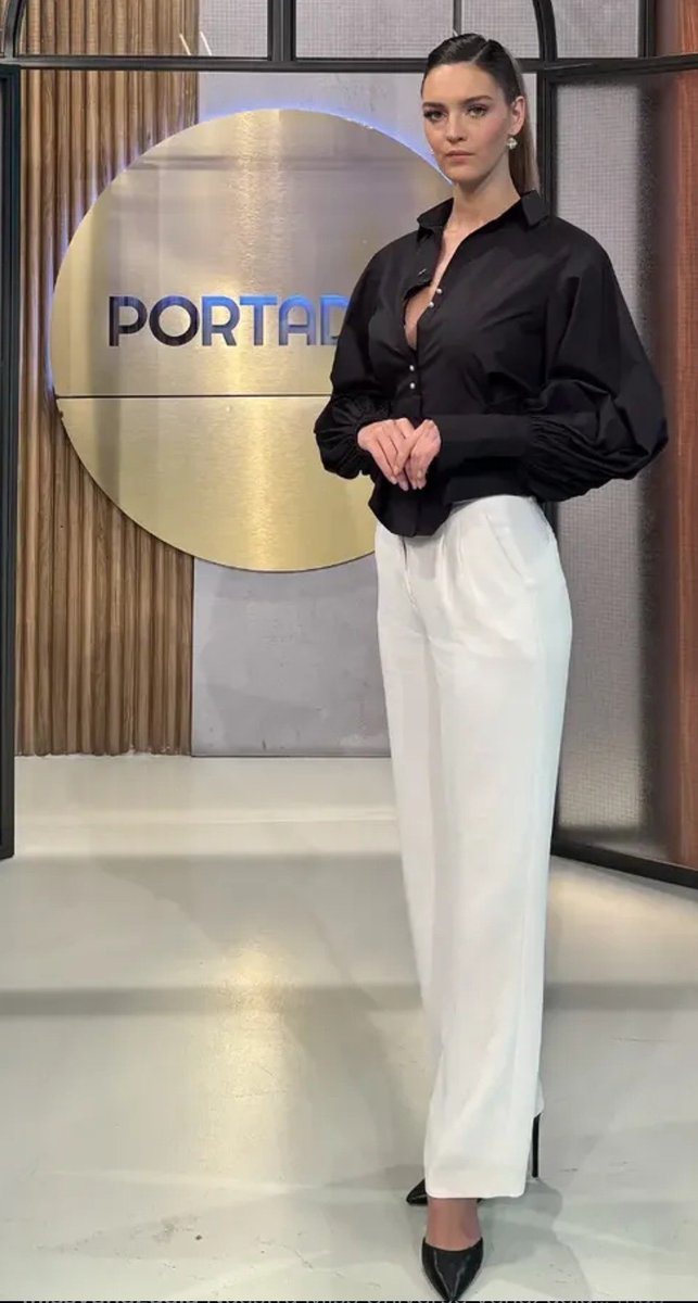 algracersx's tweet photo. Oye me agradó ver asi a Miss Venezuela 2025 Clara Vegas Goetz. #Naturalidad #Autenticidad #ATono https://t.co/XLHGDKJ913