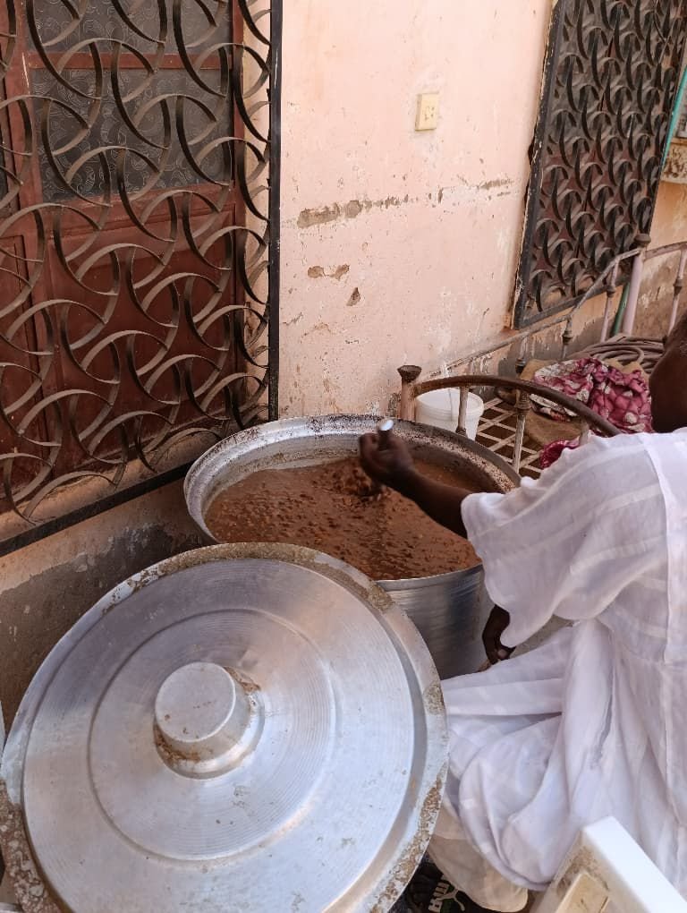 notasjad's tweet photo. We need to prepare the kitchen's fund for August. Out of everything I post about our community kitchen is the most important to me and it having to stop because of lack of funds would break my heart.
It costs $600 to keep us going for a whole month. https://t.co/wmpQxXBiBL