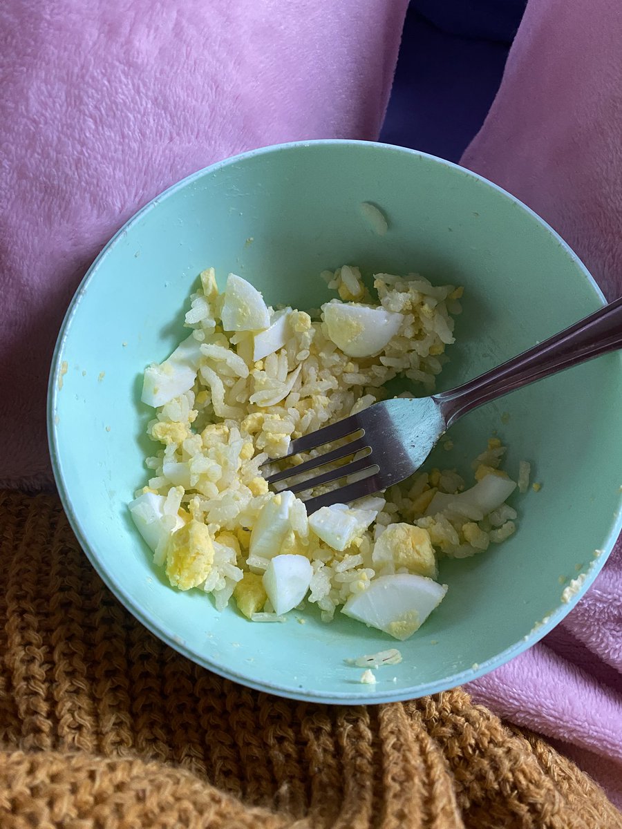 imbuniii's tweet photo. 50g de arroz hervido + 129g de huevo entero: 354cal https://t.co/4mxhXbW2dt