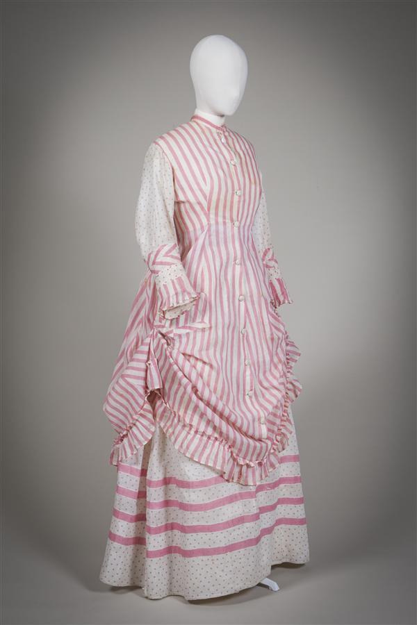 wikivictorian's tweet photo. Day dress, 1875. Gemeentemuseum Den Haag. https://t.co/Tn72iVkSb1