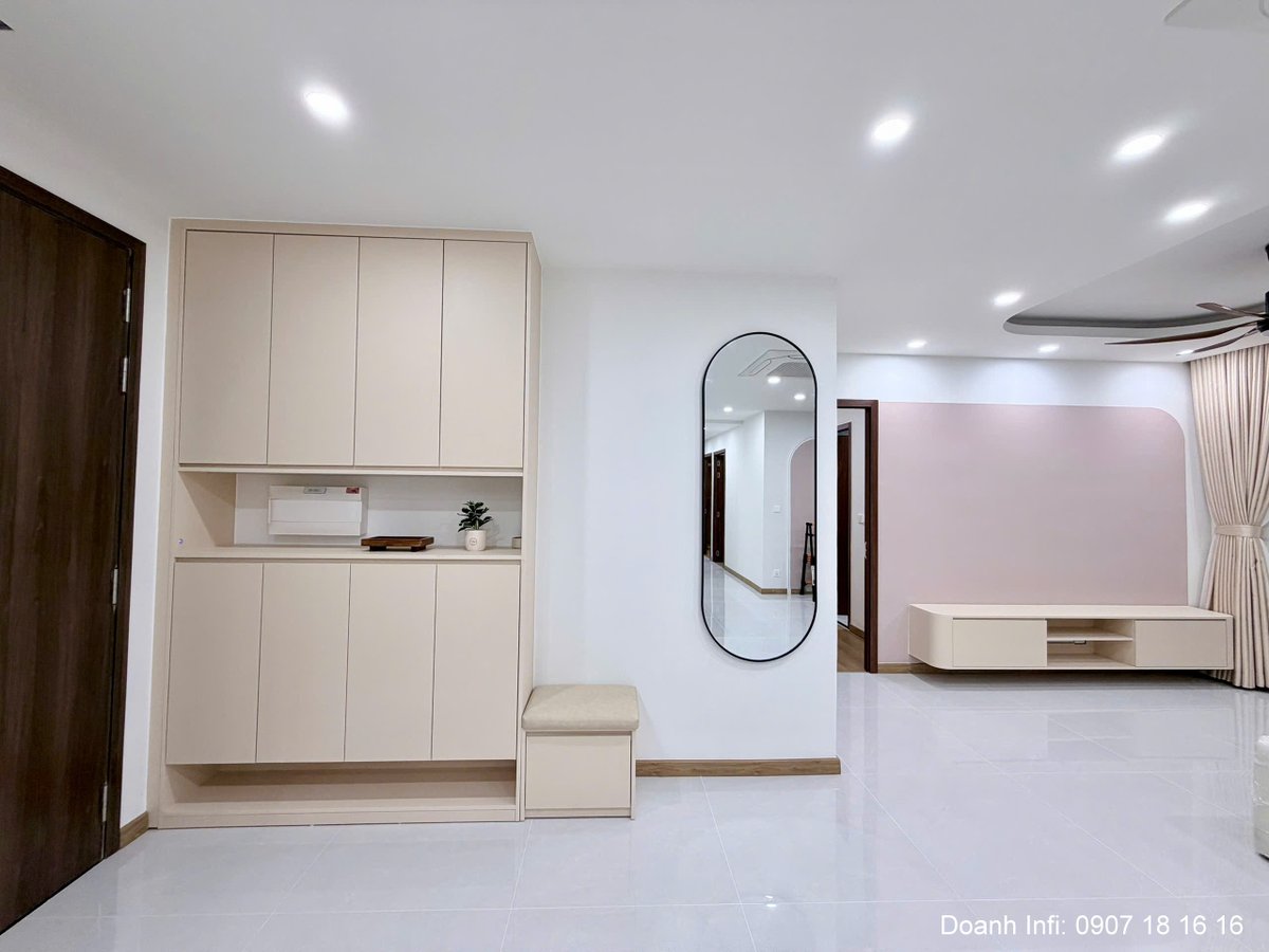 Kenh_Batdongsan's tweet photo. 🔥 Cho thuê 3PN The Infiniti 130m² ban công siêu rộng - Nội thất hiện đai giá 46 triệu
🍀Em sẵn thẻ & pass, Anh chị quan tâm ib em xem nhà nhé ah: 0907181616 🥰
.
#Infiniti #TheInfiniti #thuê #CănHộ #Quận7 #3PN https://t.co/OkTzR9GkWp