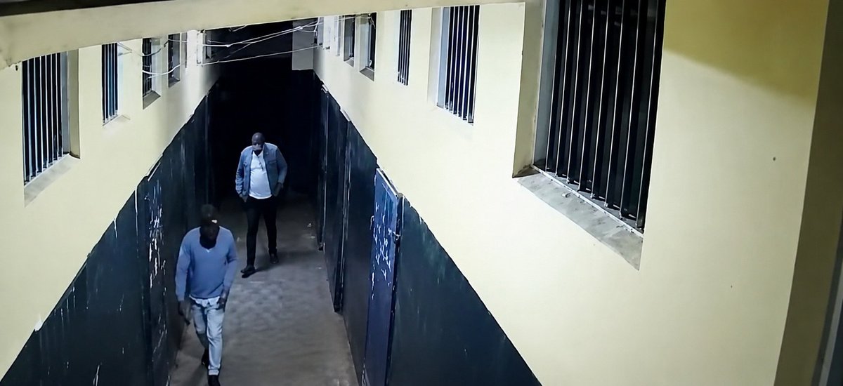 sholard_mancity's tweet photo. Just watched the CCTV footage from the Albert Ojwang case and I’m sick to my stomach.

​They literally let guys into his cell, let them harm him, and walked out like nothing happened.

​If a police cell isn’t safe anymore, where are citizens supposed to be safe in this country?

This govt must go