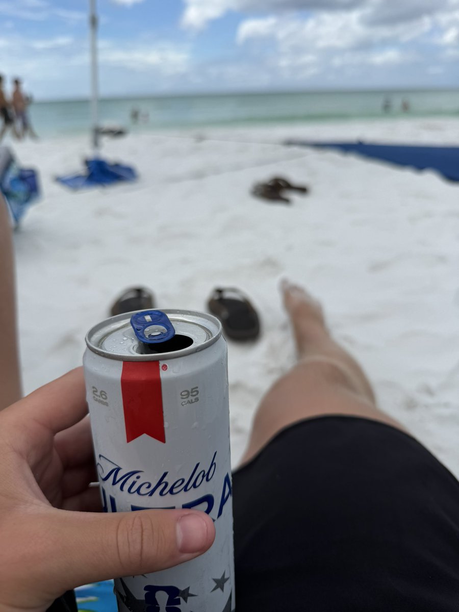 Bud “Hammered” Weiser tweet media