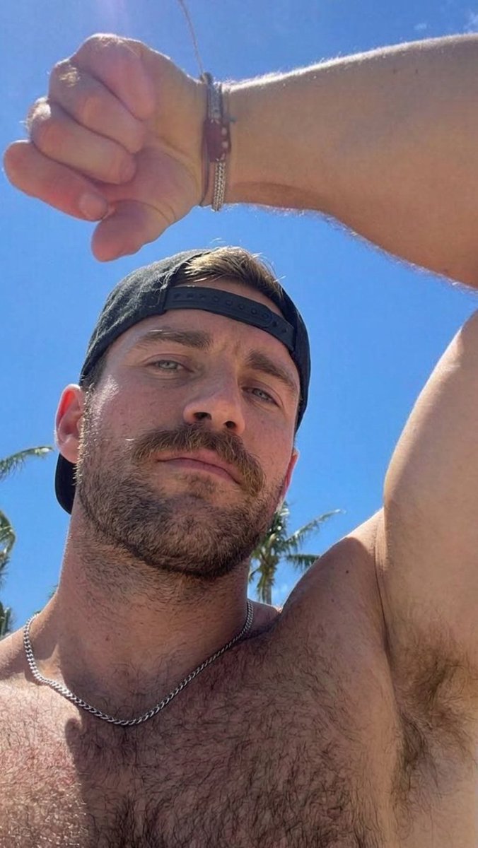 Hunter Dawson tweet media