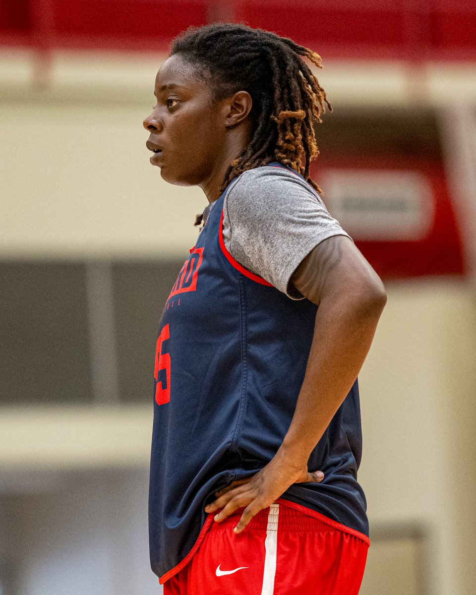 Radford_WBB's tweet photo. Another day in the office 💼 https://t.co/1YA4hgo6Fs