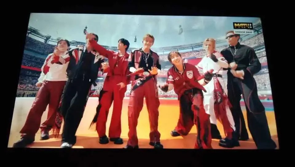 _thesevenking's tweet photo. 20/07/2026
Best moments forever ❣️ 
#fifahalftimeshow2026 https://t.co/SJDq2K5AXX