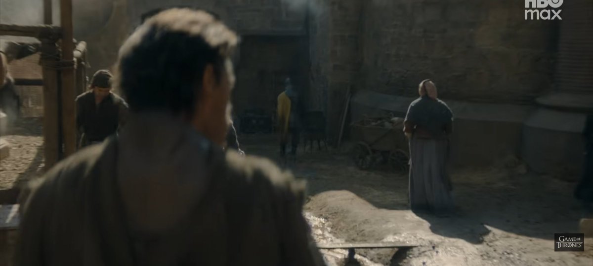 nyracult's tweet photo. o daemon disfarçado sendo seguido pelo soldado verde infiltrado do ormund se deus quiser essa praga vai tomar da dark sister no próximo episódio https://t.co/K5sR1tfRIv