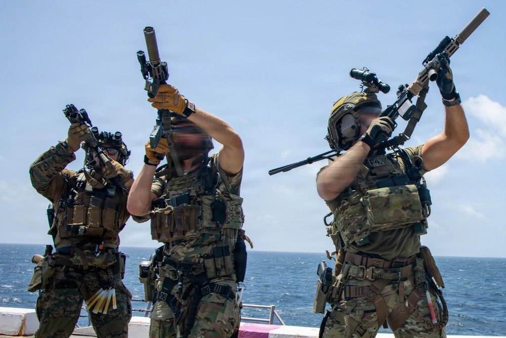 GS5913's tweet photo. MSRT-E

LCF-24: Maritime Interdiction Operation Full Mission Profile rehearsal
https://t.co/vg5SZKnup2 https://t.co/mXRKN8vEu0