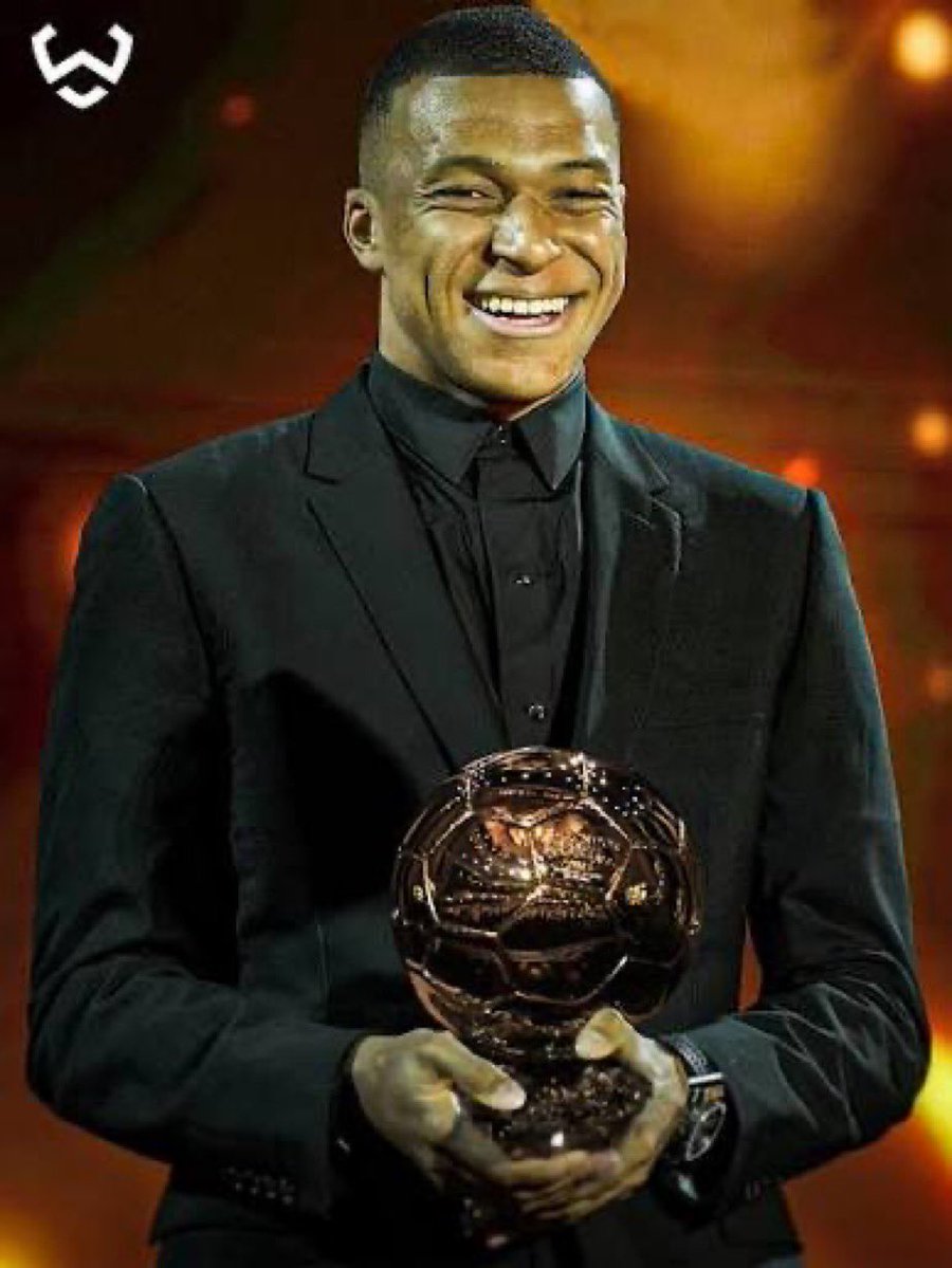 Certified_Dele tweet media