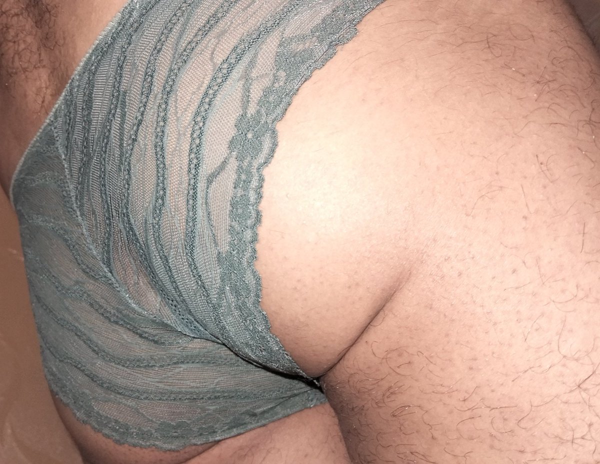 dani75907's tweet photo. Busco un encuentro con una trans 

#trans #femboy #shemale #travesti #ladyboy https://t.co/n4d8WSjW1u