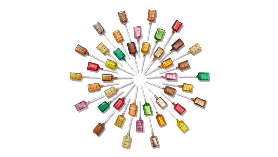 TheGroveLA's tweet photo. Your day’s about to get sweeter 🍭 Today only: Pick up a complimentary lollypop from See’s Candies in honor of National Lollypop Day. https://t.co/hkvdVjS0Uj https://t.co/TfEzQhWAb5