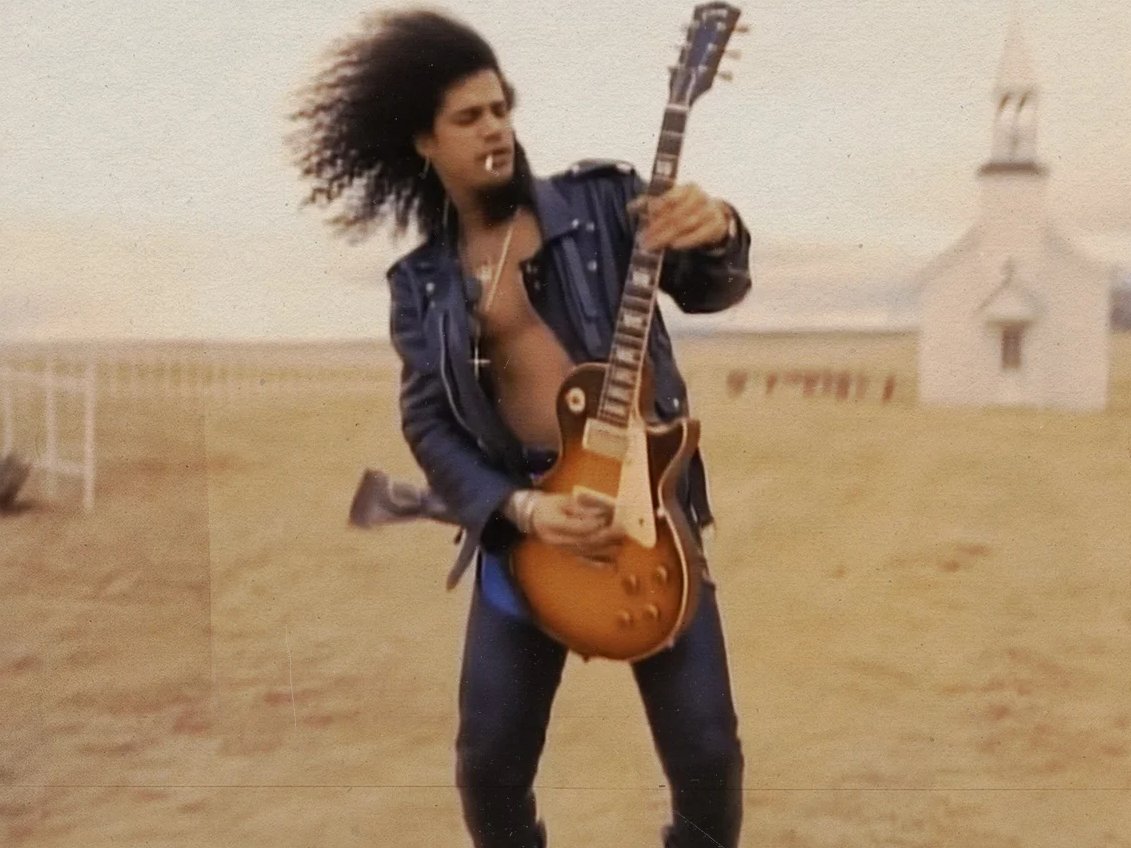 TheExtremeMusi1's tweet photo. Is Slash in your top 5 guitarists of ALL TIME??? https://t.co/BpZUshEYmz