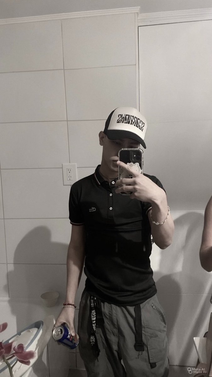 Johel08Uzt's tweet photo. #mlm https://t.co/O1bgg8zu7s