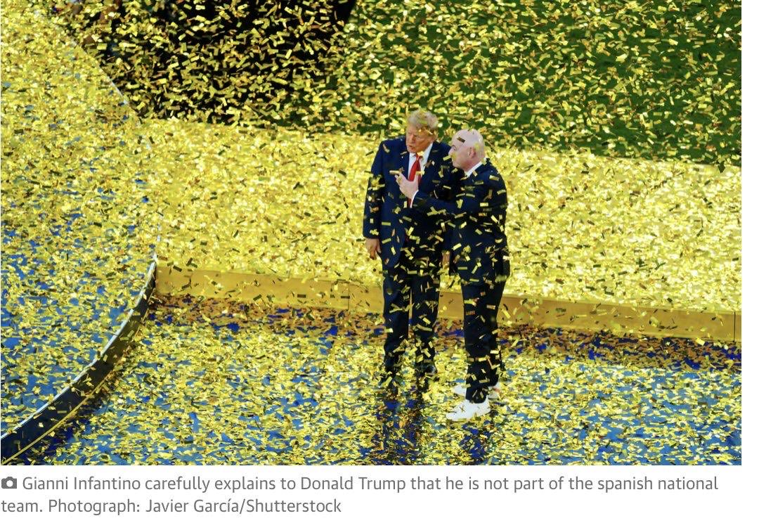 TorresGotay's tweet photo. Una gran foto, con un mejor calce, en el diario británico @guardian https://t.co/Desm1qDW1X