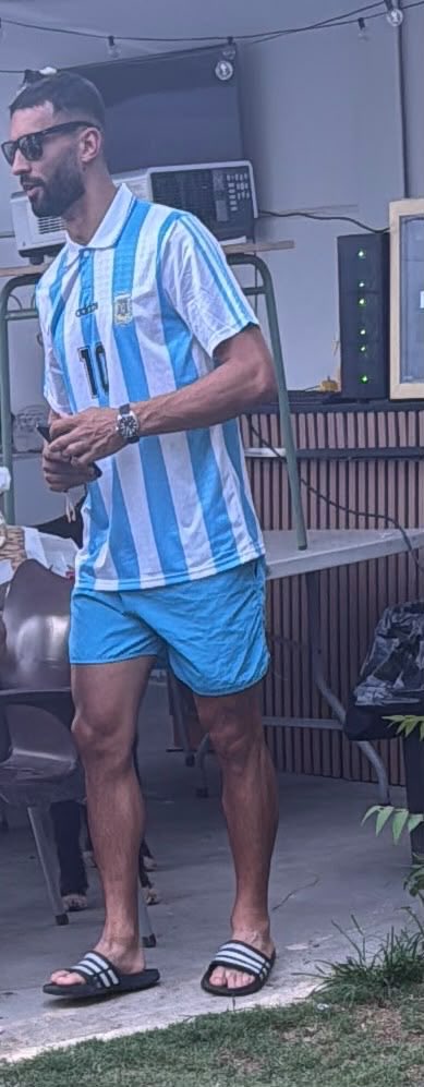 UltrasAccountOF's tweet photo. Pintadas en Málaga contra Einar Galilea tras su apoyo a la selección argentina. https://t.co/zLwWxvCHOA