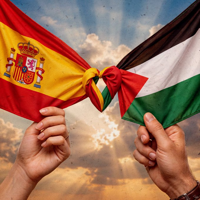 Naila_Ayad's tweet photo. Do you support this friendship? https://t.co/Dbf7S1vZLD