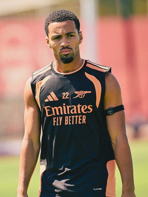 ArtetaEra's tweet photo. 📸Training JPEGs 💥 https://t.co/k5vgT7BxIN