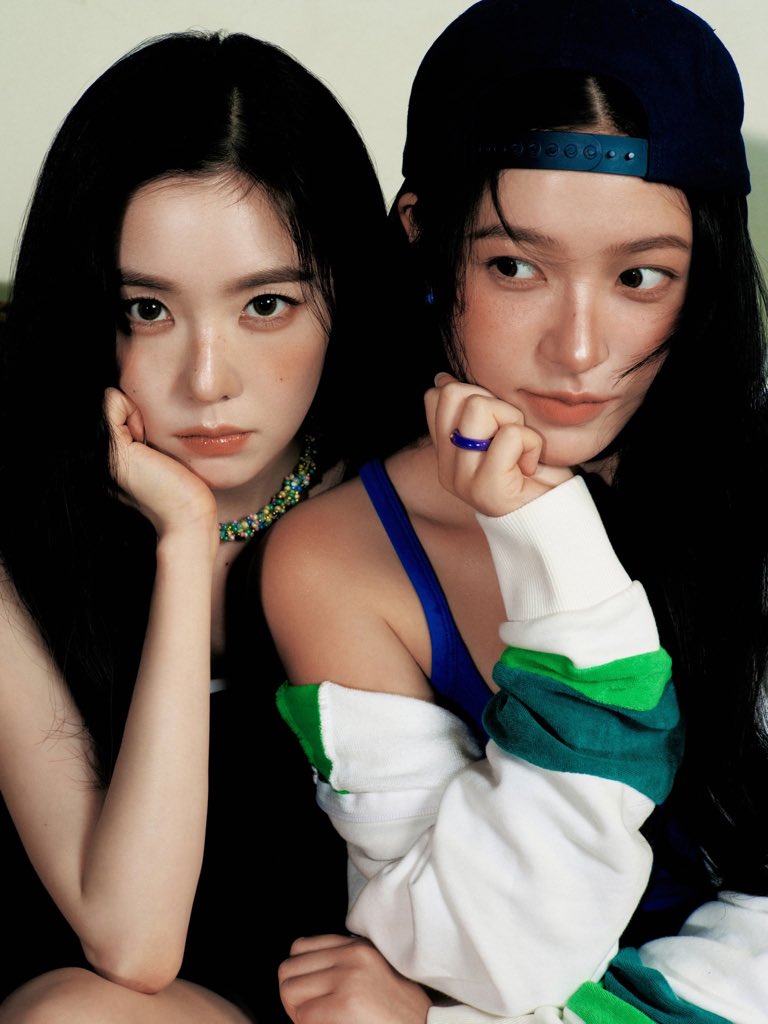 luvvdive's tweet photo. Big Wave #IRENE #YERI https://t.co/XJj1Jnd1HR