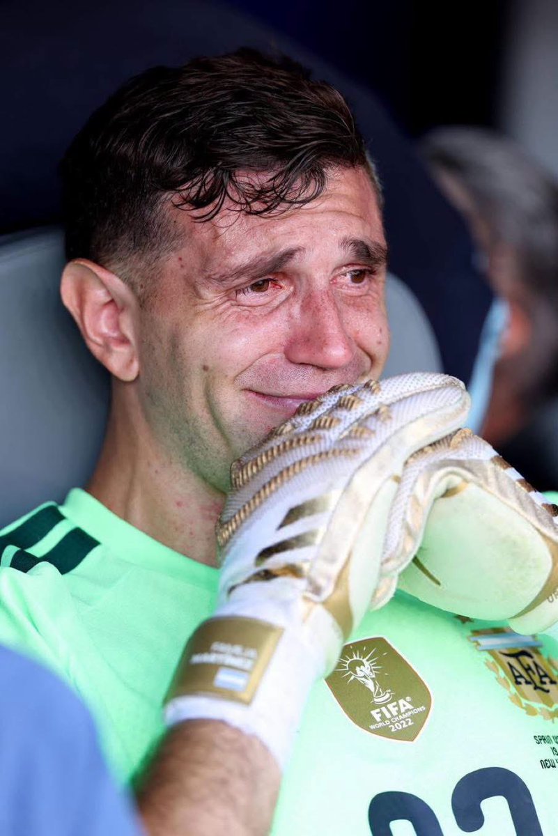 UTD_Diary's tweet photo. These photos means so much to me https://t.co/AMdSsDQVmD