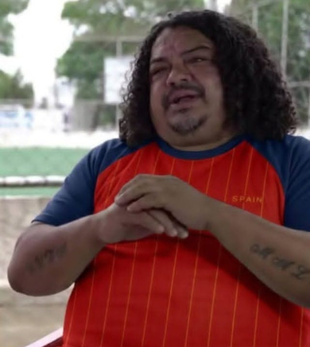 pasqual4's tweet photo. Cucurella se passou na comemoração https://t.co/leeMtcCe3U