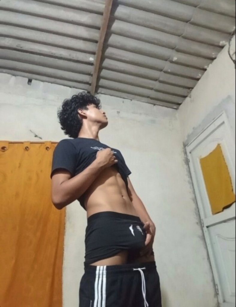 Dashloboss's tweet photo. Follow me, it would be so nice to have your dick sucked after smoking weed 😈🫩🥵 https://t.co/U48XLQ6zZ8