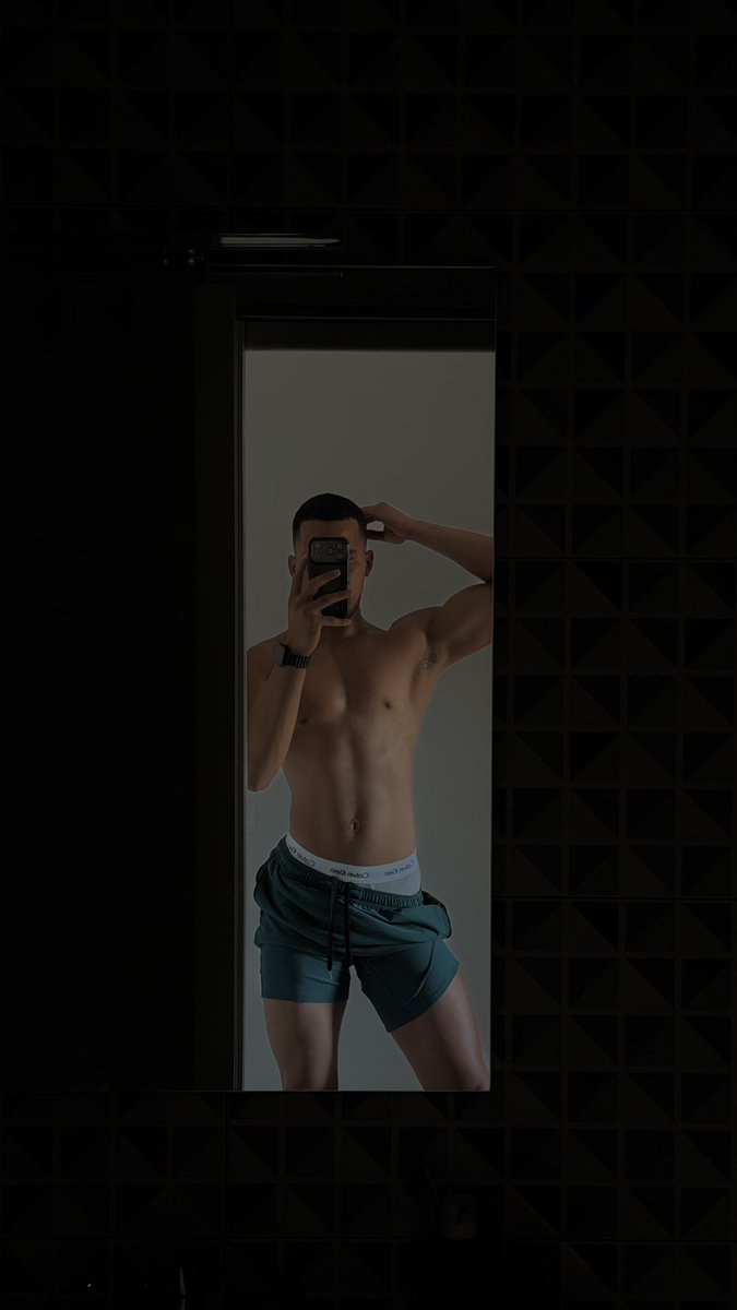 Erickshtt tweet picture
