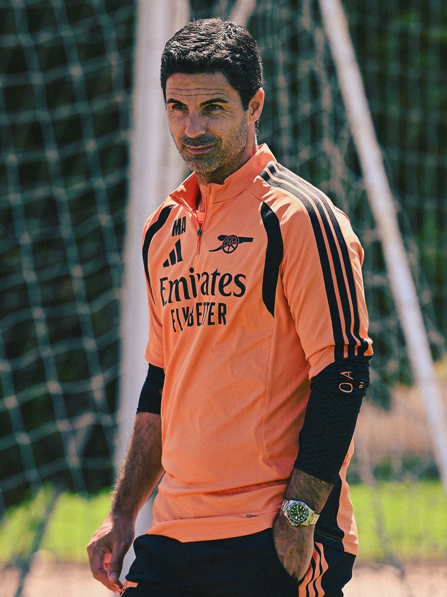 DailyAFC's tweet photo. The Boss in training today https://t.co/v83sauAWGr