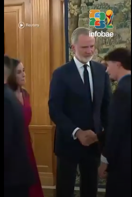 Pblar's tweet photo. QUE ASCO ME DA ESTA GENTE, por suerte los echamos en 1810 💪🇦🇷 https://t.co/uyTAs2IHmW