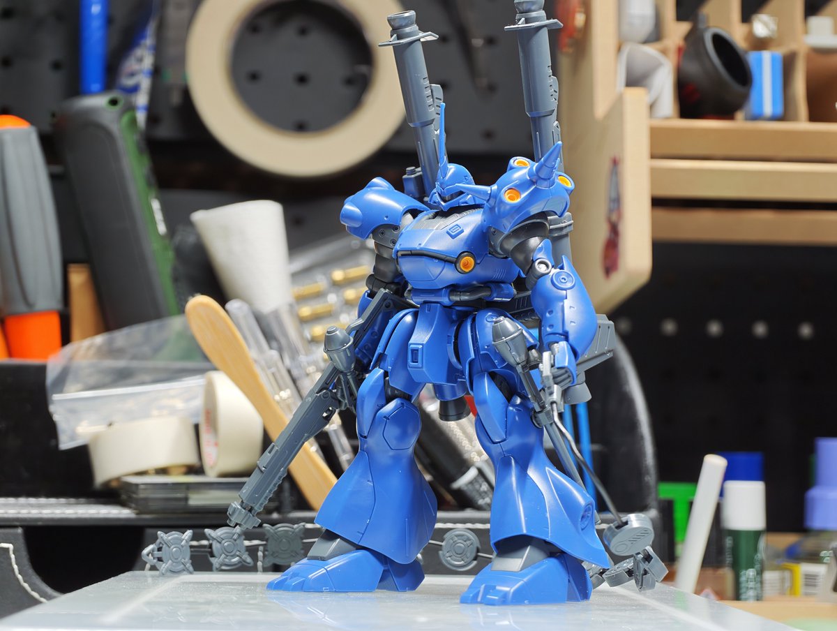 TakuminnH's tweet photo. 今月プレバンからとんでもない量のガンプラが届くのを思い出したのでぱちぱち https://t.co/l9HxTI3sJe