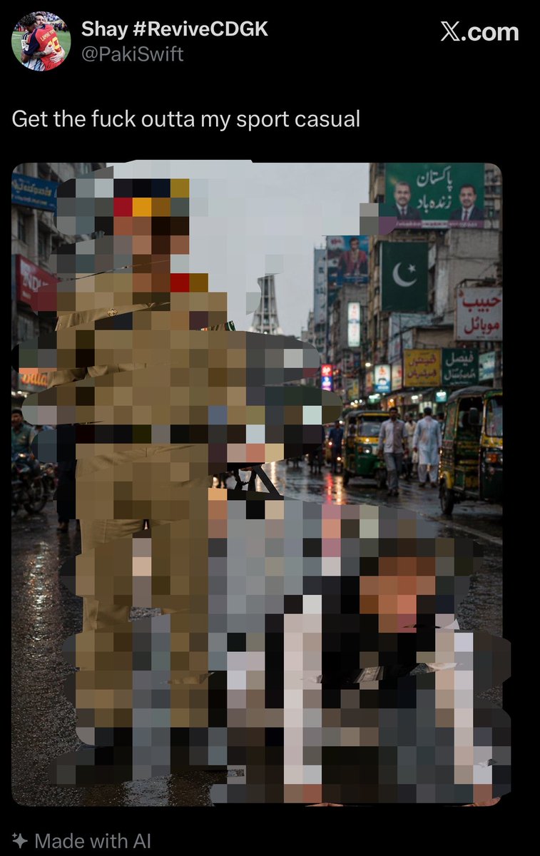 IKWillReturn's tweet photo. When this Chay suar ka bacha starts tweeting about Imran Khan for clout again, before giving him any reach, remember this is how he disrespected the leader of millions Imran Khan, apni maa ke yaar Messi ke peechay &amp; for your info, Hopeful his best friend still hasn't disowned him https://t.co/pQiqY0dfDT