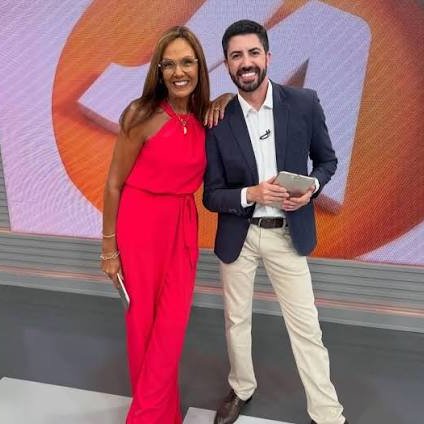 rbstv's tweet photo. em quantos apertos de mão vocês chegam na Cristina Ranzolin e no Marco Matos? com detalhes pfv https://t.co/sjdU4BzwGB