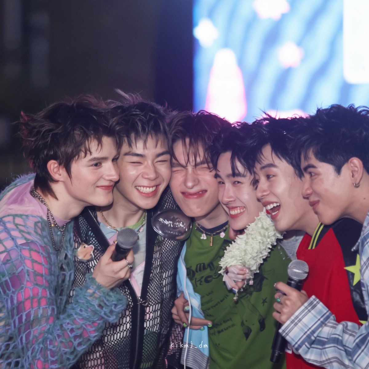 KikMJ_DM's tweet photo. มีมาจุ่มเพิ่มเป็น6ก้อนและน้า 
ฝากพรี่ๆเอ็นดู 
#GELBOYS2_PRESSCON
#GELBOYS  #GELZBABY 
#PJmahidol #LEONBROCCO
#PIDEmonthapoom #NEWCHAYAPAK 
#PEEMveeravit #MYEnattapat https://t.co/211oMTzhir