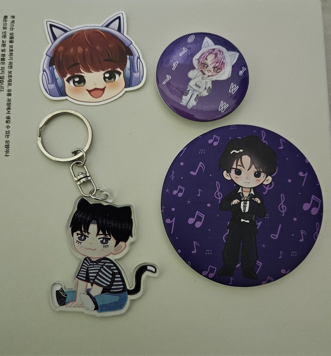 rean_na's tweet photo. Freebiesnyaaaa udah sampai kaaak @mintchocopawff ... Makasih ya kaaak 🤗 https://t.co/q9J1CLYf03