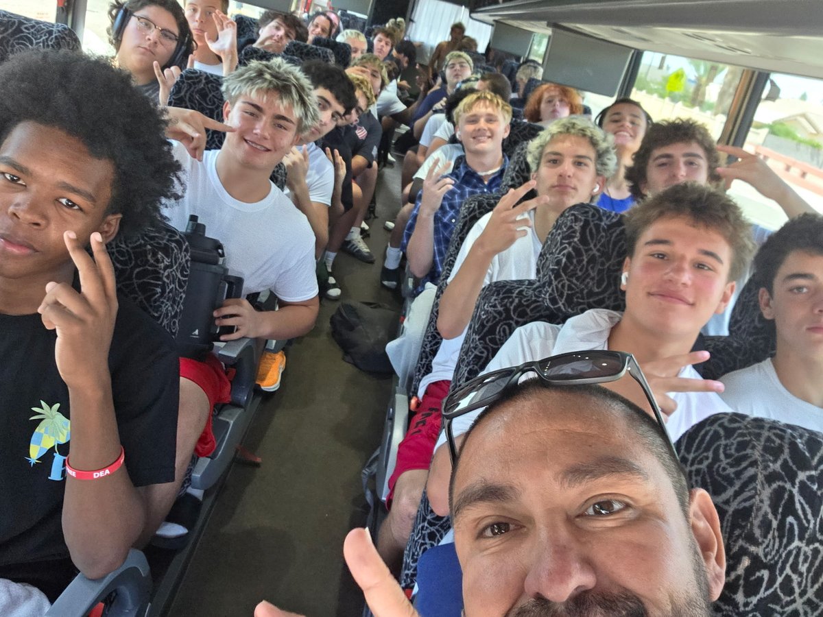 litten_andy's tweet photo. Show Low Camp 2026!!! On Toros On!!!🤘🏻🐂🤘🏻 https://t.co/rLkaLtPXMg