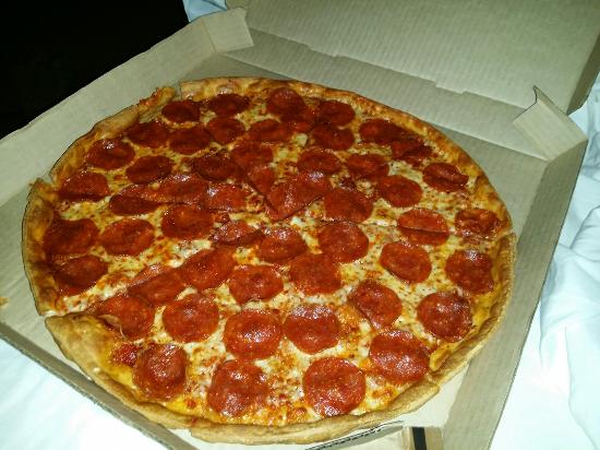 VideoGameHstry's tweet photo. The perfect Saturday night in the 90s https://t.co/dgs01TbqSP