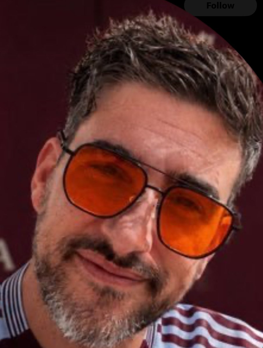 FPenguin238's tweet photo. Cheers for confirming I won mate , good that those sunglasses hide your tears fair play , well done for realising we will have one over you 😂😂 #wwfc #wba #avfc #bcfc #walsall @lafawnmusic https://t.co/WGlgnHTw03