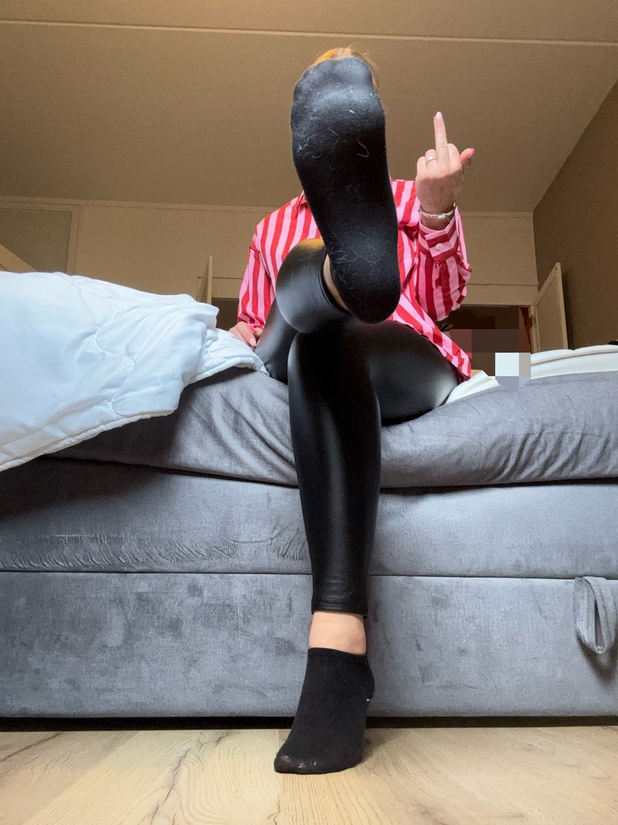 QueenMila_F's tweet photo. You’re so desperate you’d probably volunteer to clean my socks for free. Pathetic. At least send before you fantasize🙄 https://t.co/N2lGa9ee6L