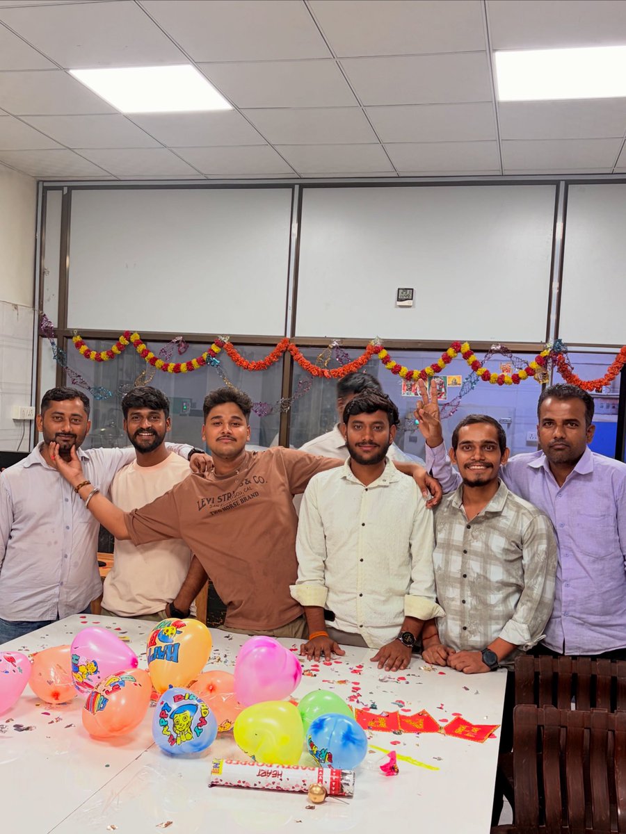 AnujBraahman's tweet photo. My Birthday celebration 🎉 thank you for all my friends.       #virel #birthdayboy #birthday #birthdaycelebration #temple https://t.co/STYt85R3lW