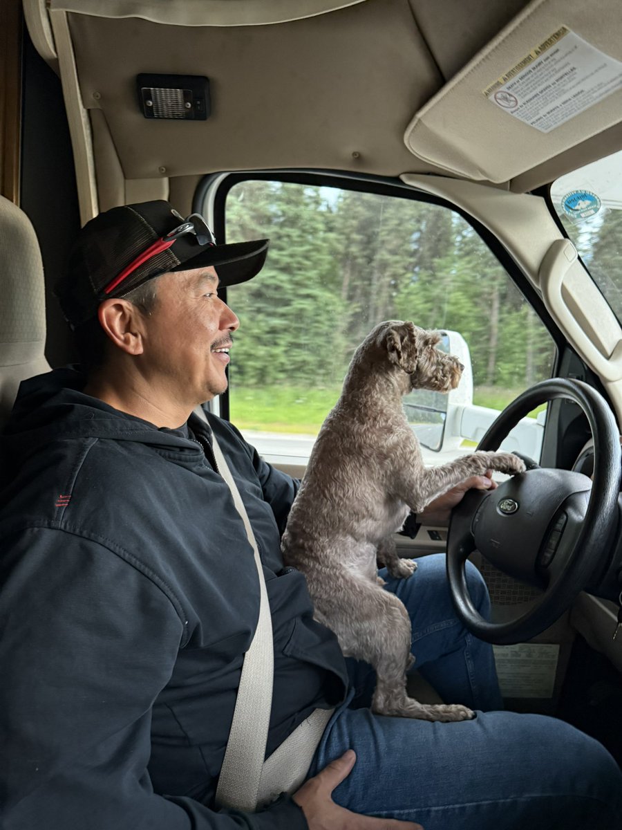 907sharon's tweet photo. Day 4 Monday 67 Fairbanks ⛅️ week 24 of 2026. Valdez  time with family and friends.  Prayers going out to our communities with love 🙏🏽. Love jogs with puppies, and beautiful wind and rain. #coachbennett #nikerunclub https://t.co/73MzdKJKR3