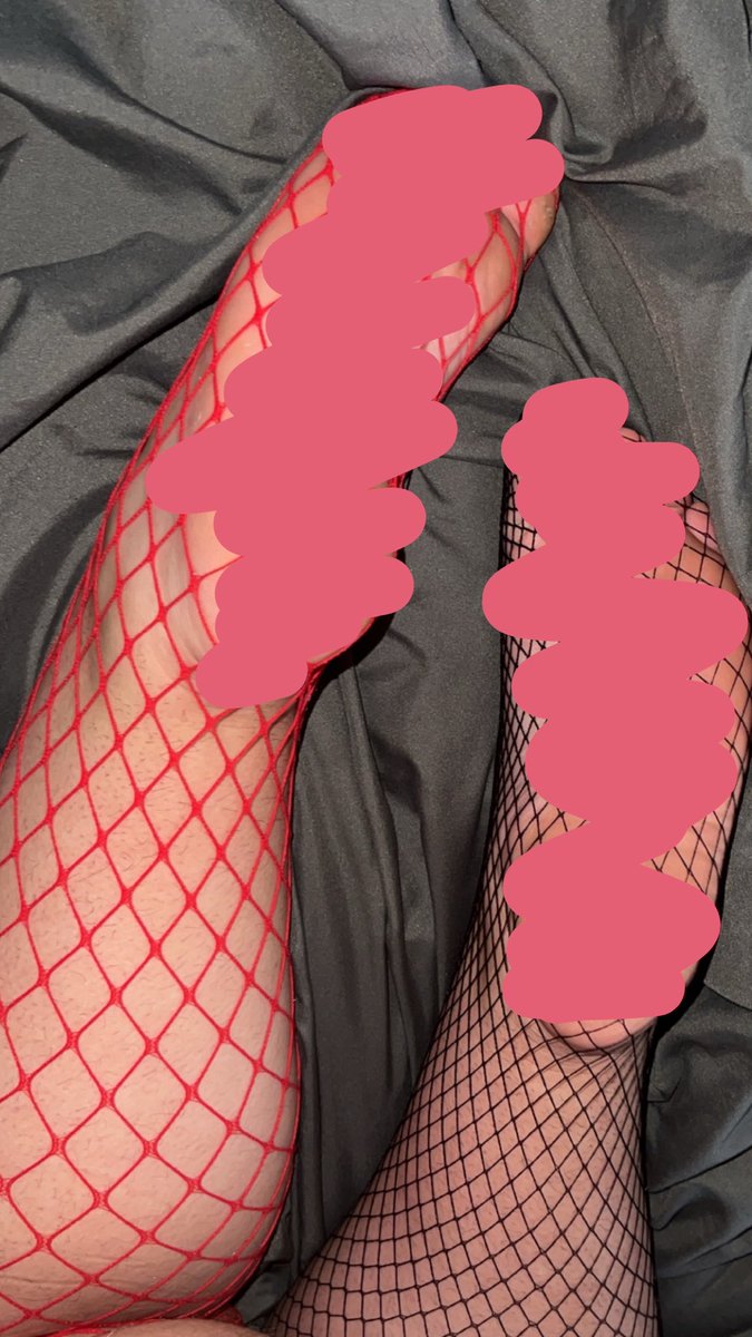 10295sp's tweet photo. New here, do you like fishnets or stockings more or just bare soles? https://t.co/RQGPLjp6to