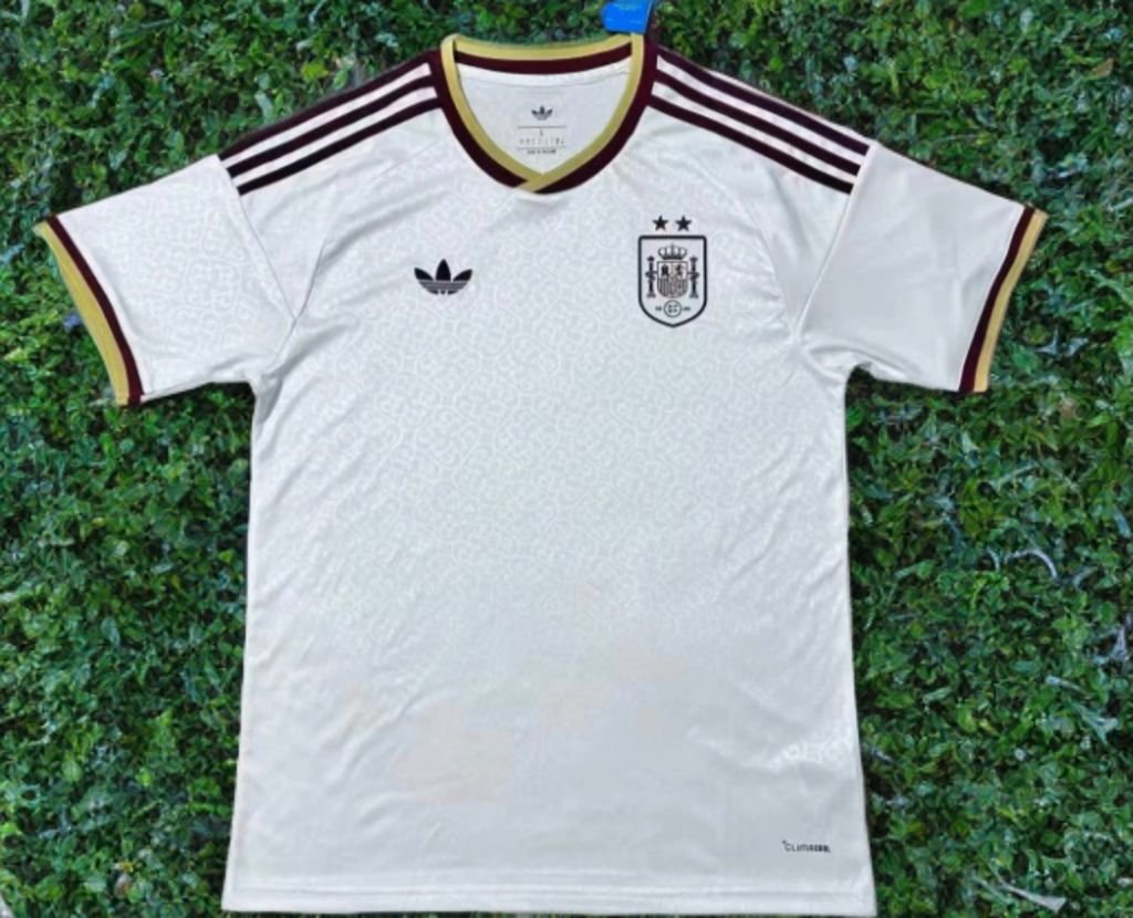 unocerismo_'s tweet photo. ¡¡¡SORTEO EXPRESS DE CAMPEONES de la mano de @RETRO_STYL3_!!!

Por fin tenemos la tan ansiada segunda estrella... 🌟🌟🇪🇸

Para participar:
👥 Síguenos, a mí y a @RETRO_STYL3_
🔁 RT
💬 Menciona a un amigo (más posibilidades)

Hasta el 21/07 (21h), a elegir 🔴 o ⚪️

¡Buena suerte! https://t.co/rjlrRWECf0