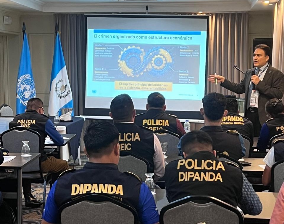 UNODC_ROPAN's tweet photo. Este taller forma parte de un amplio plan de capacitaciones creado junto a esta entidad para fortalecer las competencias en la gestión digital de casos de cerca  de 400 investigadores y analistas. https://t.co/yf0E6kf3zj