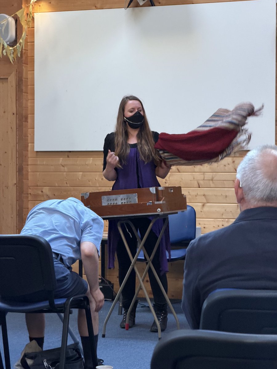 AugustaLees's tweet photo. I'm unveiling my coviding career pivot! 

I played my second folk festival this Saturday and I've another gig this Friday, a solo spotlight at Watford Folk Club 8pm with a sing-a-round. 

Come along to see me and my harmonium! 

Audience decapitation not always guaranteed. https://t.co/lm3RkLa28y
