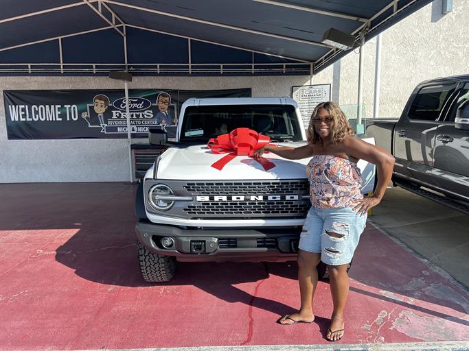 Fritts_Ford's tweet photo. Patricia, you’re off to new &amp; exciting places! Congratulations on your 2026 FORD BRONCO! Thank you again for the opportunity to earn your business, Fritts Ford &amp; Bryan Nieva. https://t.co/xxThO0StoH