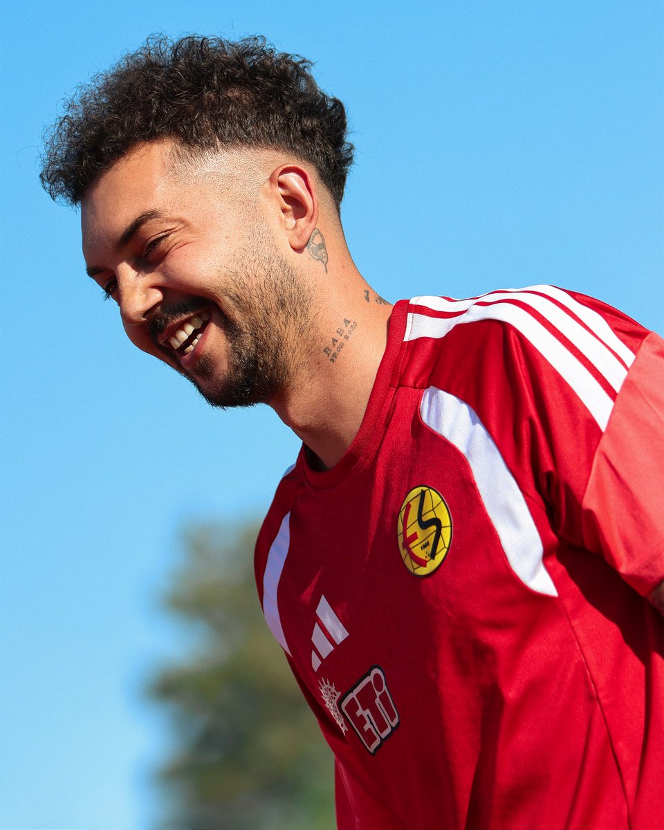Eskisehirspor's tweet photo. Takımımız, 2026-2027 sezonunun ilk antrenmanını teknik direktörümüz Hakan Şapcı ve ekibi yönetiminde Vali Hanefi Demirkol Tesisleri'nde gerçekleştirdi. https://t.co/TZqt2Lmspo