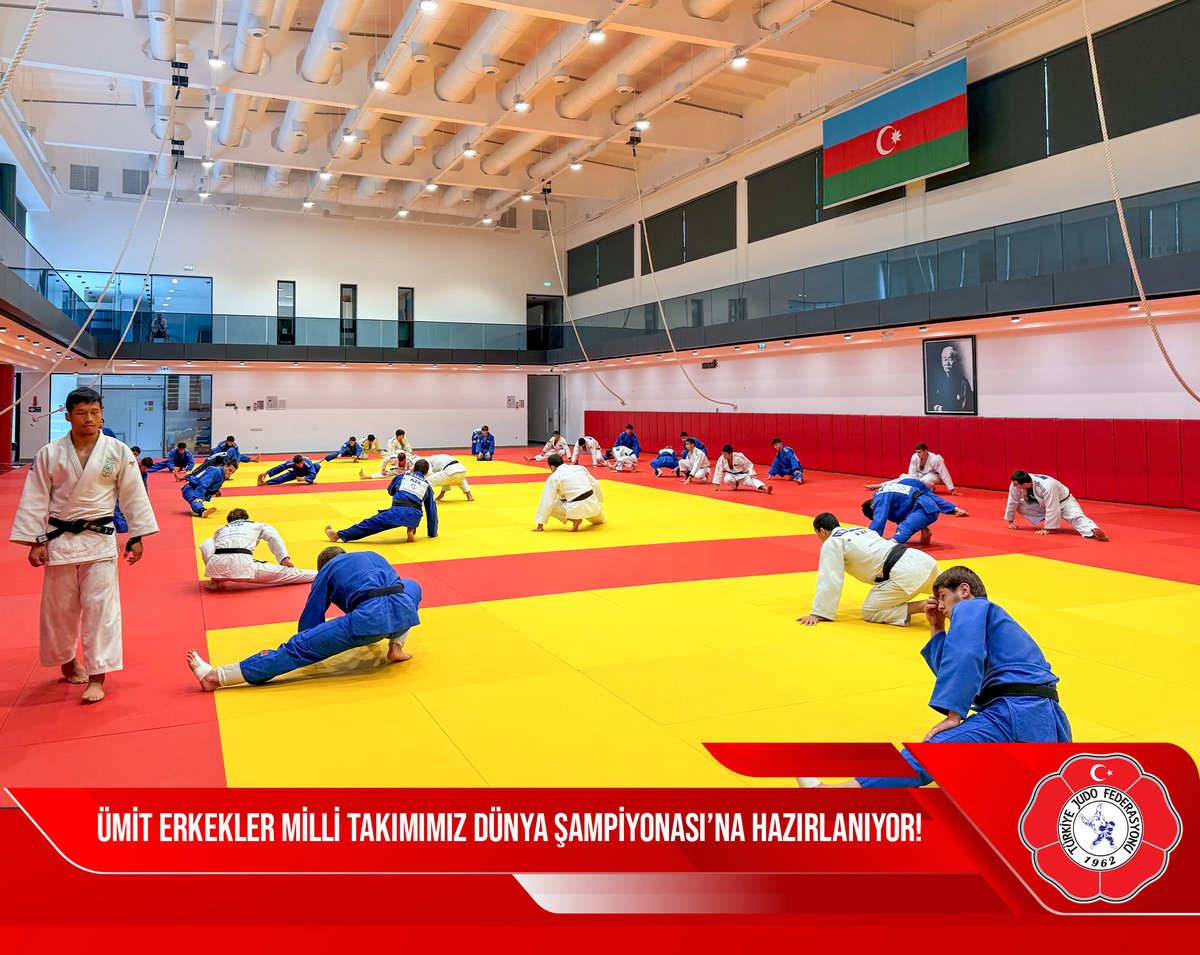 turkjudo's tweet photo. Ümit Erkek Milli Takımımız Bakü’de Dünya Şampiyonası’na Hazırlanıyor!

Ümit Erkek Milli Takımımız, Dünya Şampiyonası hazırlıkları kapsamında Azerbaycan’ın başkenti Bakü’de düzenlenen uluslararası ortak çalışma kampında çalışmalarını sürdürüyor.

19-29 Temmuz 2026 tarihleri arasında gerçekleştirilen kampta sporcularımız; teknik, taktik, kondisyon ve müsabaka çalışmalarına yoğun tempoda devam ediyor.

Başantrenör Sinan Sandal yönetimindeki Ümit Erkek Milli Takımımızda;

🥋 Süleyman Doğru (50 kg)
🥋 Kerem Çebi (55 kg)
🥋 Ramazan Aykut Gür (60 kg)
🥋 Yiğit Erdal Günuğur (66 kg)
🥋 Mihraç Efe Özbay (66 kg)
🥋 Tahsin Efe Yılmaz (73 kg)
🥋 Hasgül Efe Tolu (81 kg)

yer alıyor.

Kocaeli Ortak Çalışma Kampı’nın ardından Dünya Şampiyonası hazırlıklarının ikinci etabına Bakü’de devam eden millilerimiz, uluslararası ortak antrenmanlarla hazırlıklarını sürdürüyor.

#TürkiyeJudoFederasyonu
