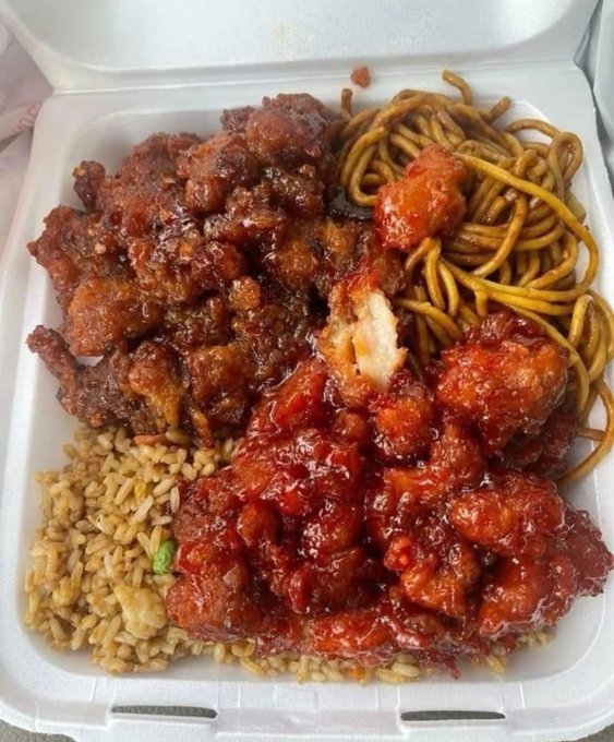 FoodPleaser's tweet photo. Chinese Takeout https://t.co/08B7vbLwVY